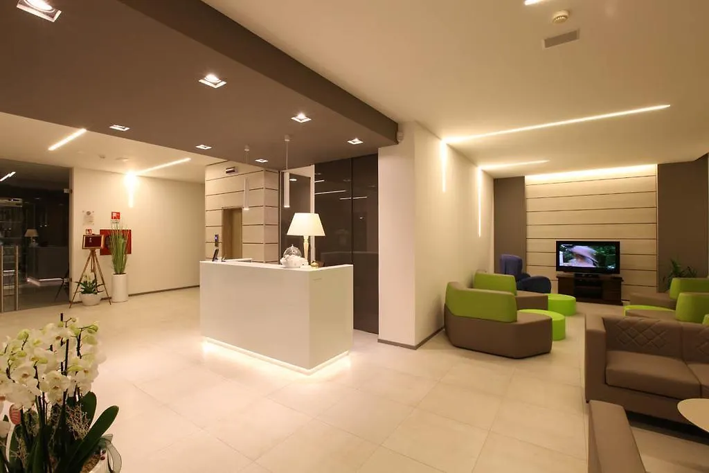Hotel Derby S Lido di Jesolo 3*,  Italy